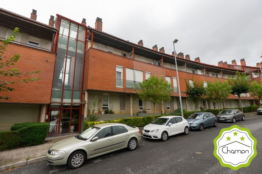 Vista exterior de Piso en venta en Portugalete con Calefacción y Trastero