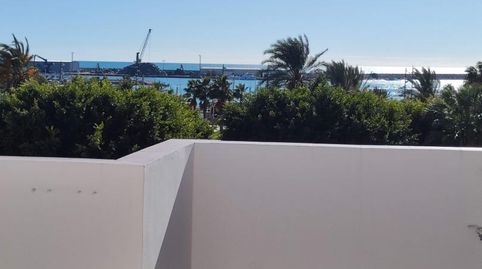 Foto 2 de Casa adosada en venda a Barri del Mar, Vilanova i la Geltrú