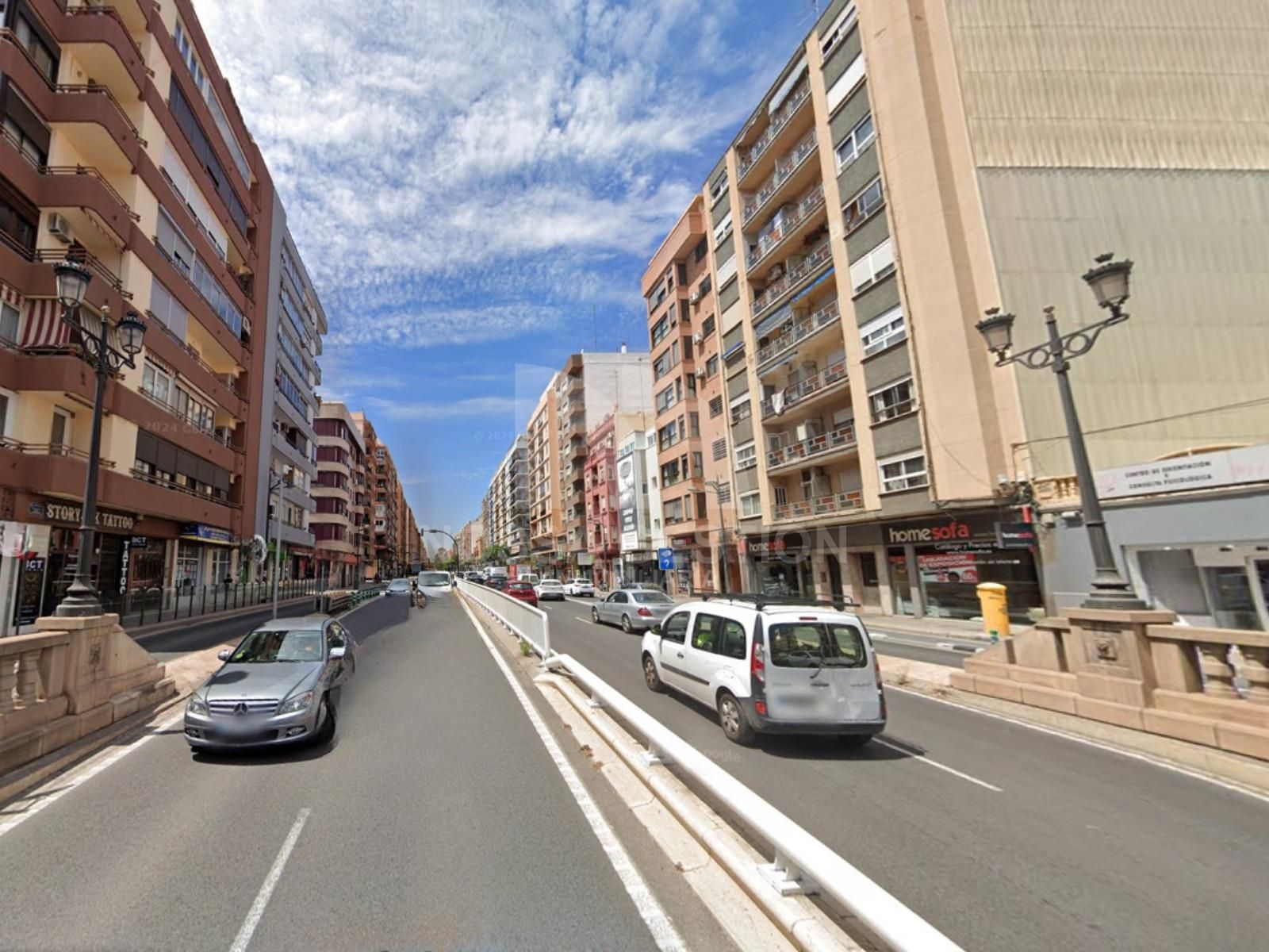 Vista exterior de Pis en venda en  Valencia Capital amb Balcó
