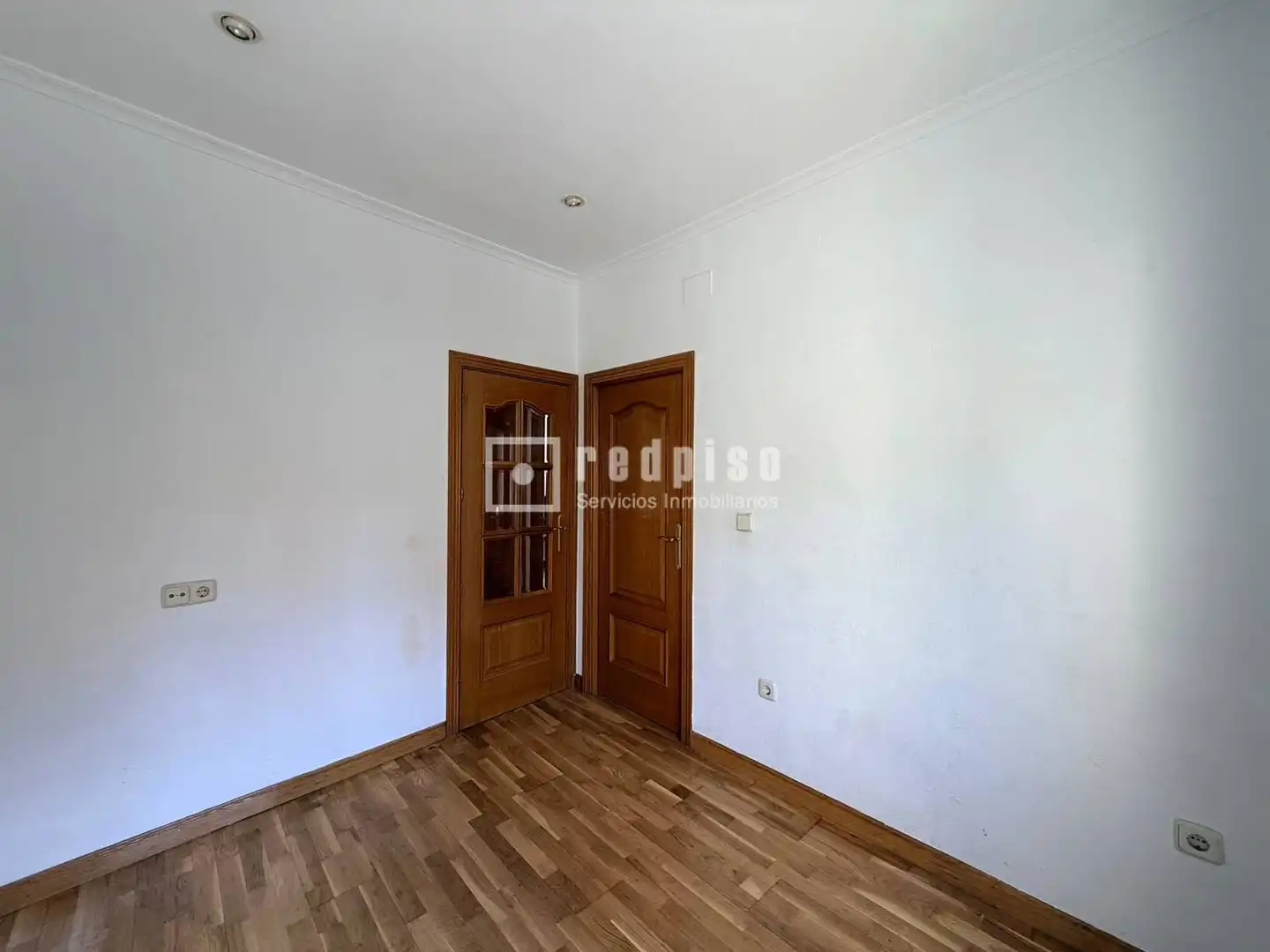 Habitación de Piso en venta en Madrid con Calefacción y Terraza