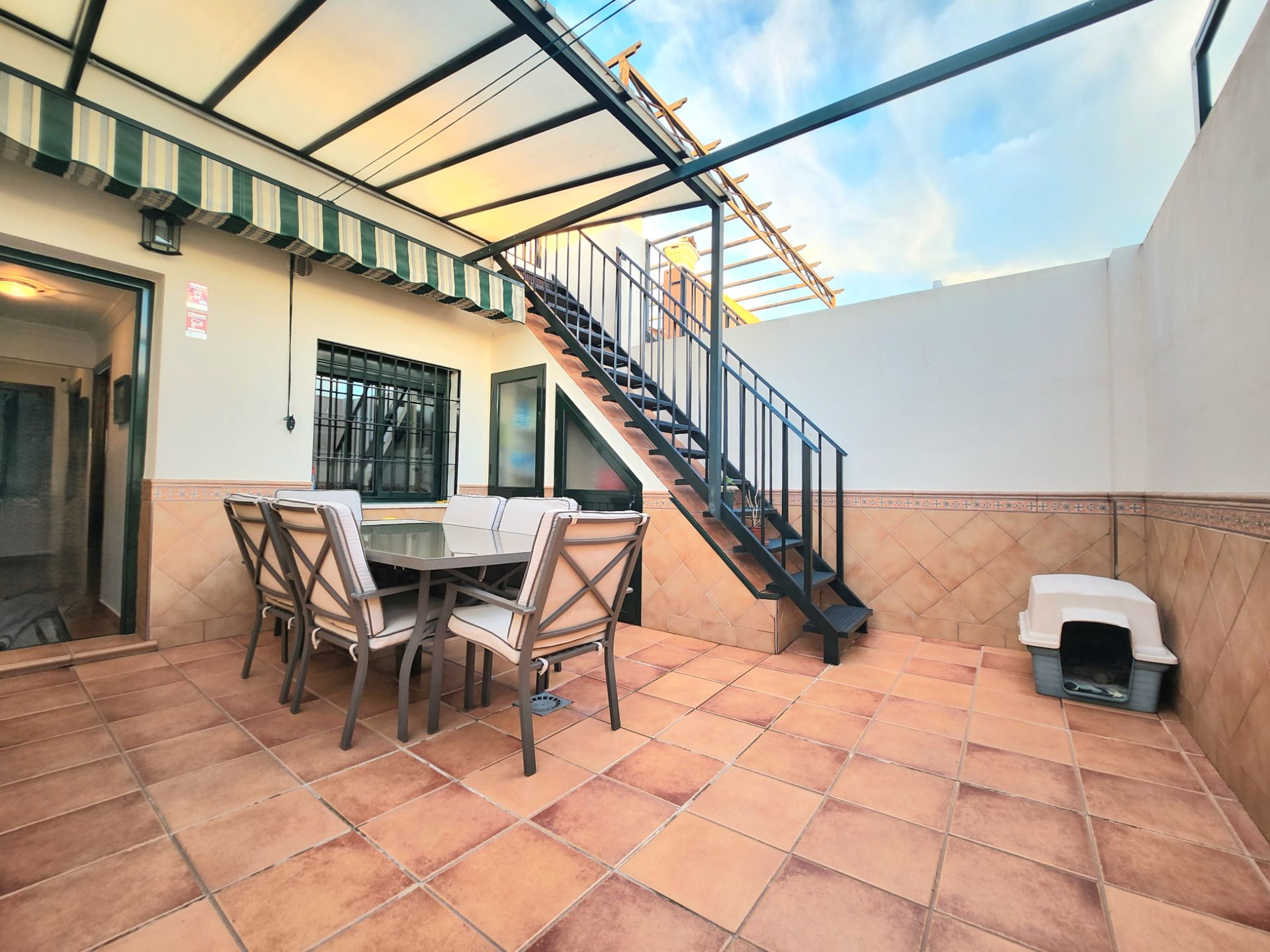 Casa adosada en venda a Avenida Santa Lucía, 86, Los Molinos