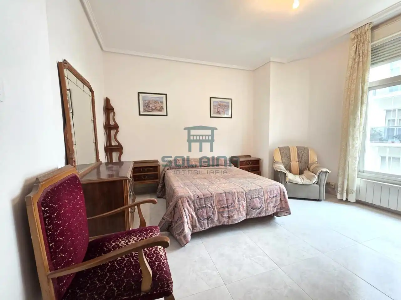 Habitación de Piso en venta en Ourense Capital  con Calefacción y Trastero