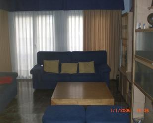 Living room of Flat for sale in Lorca  with Air Conditioner, Heating and Parquet flooring