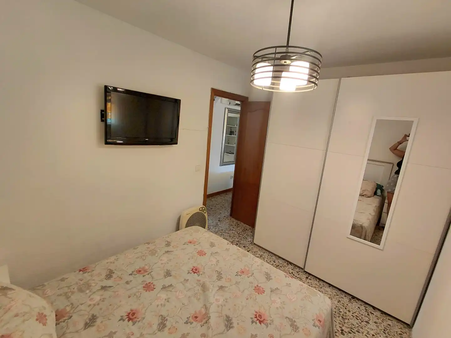 Habitación de Piso en venta en Benalmádena con Aire acondicionado, Amueblado y Piscina comunitaria