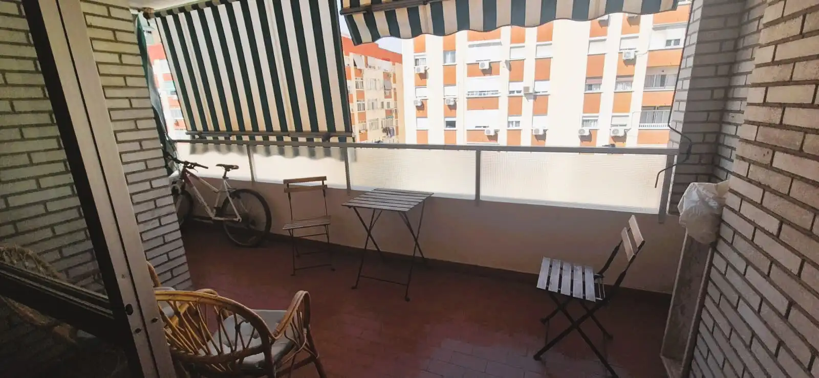 Terraza de Piso en venta en Málaga con Terraza, Trastero y Amueblado