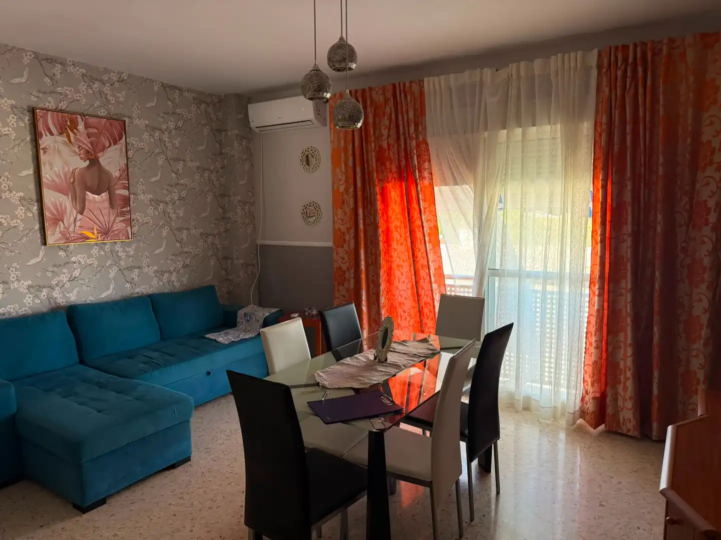 Sala de estar de Piso en venta en Sevilla con Piscina y Balcón