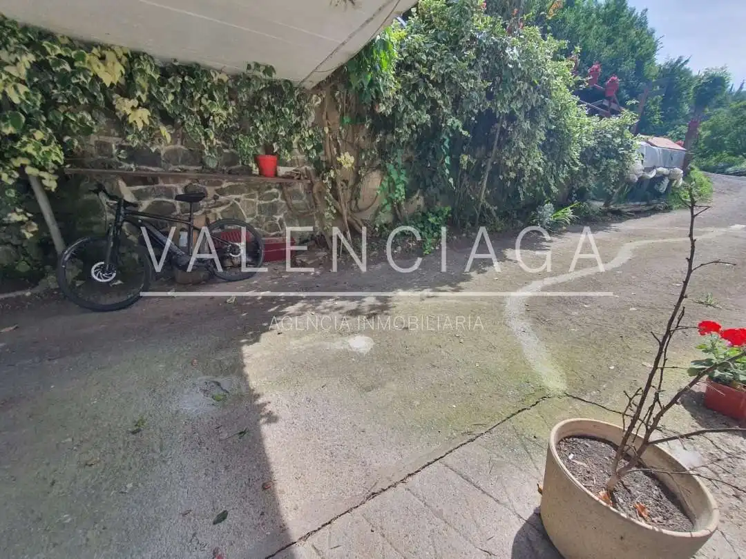 Detached homes for sale in Zaldibia