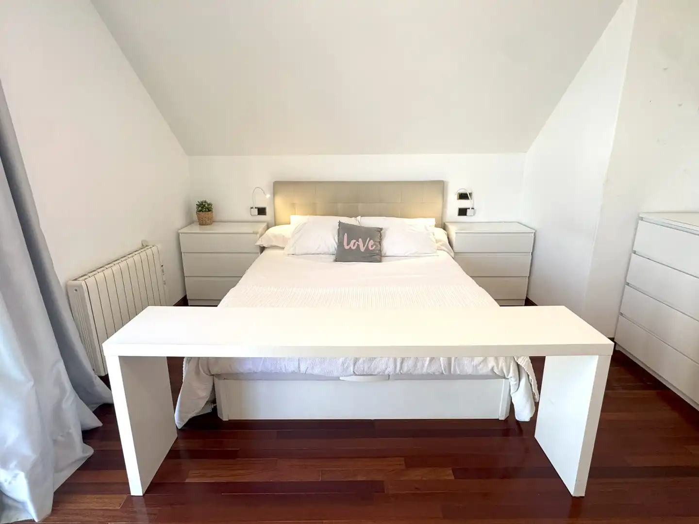 Habitación de Casa o chalet en venta en Sanxenxo con Calefacción, Jardín privado y Terraza