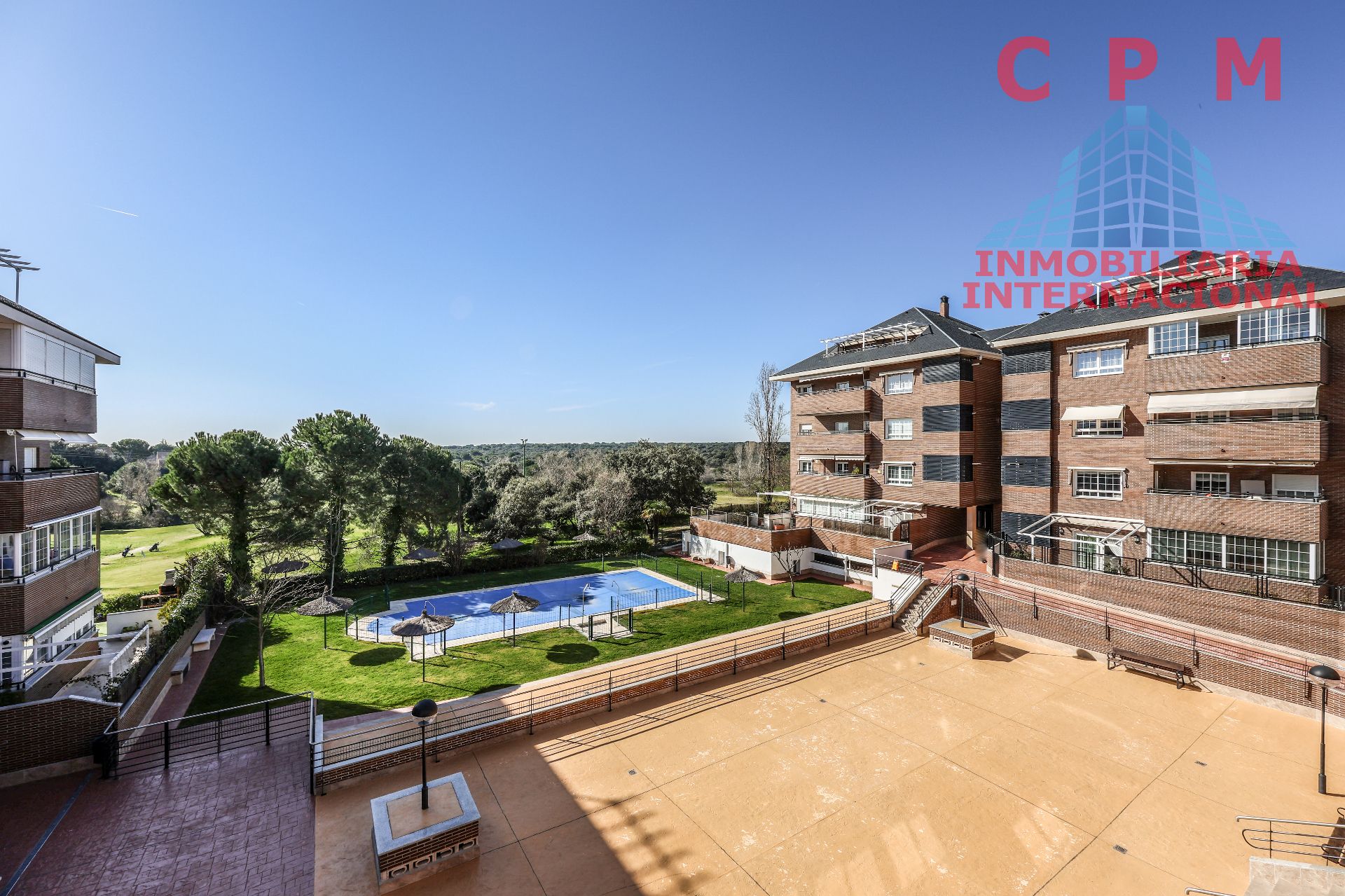 Jardín de Piso de alquiler en Majadahonda con Aire acondicionado, Calefacción y Parquet