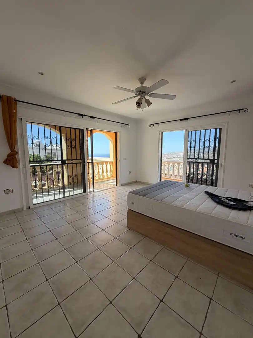 Detached house with terrace for sale in Costa Adeje, imagen 49