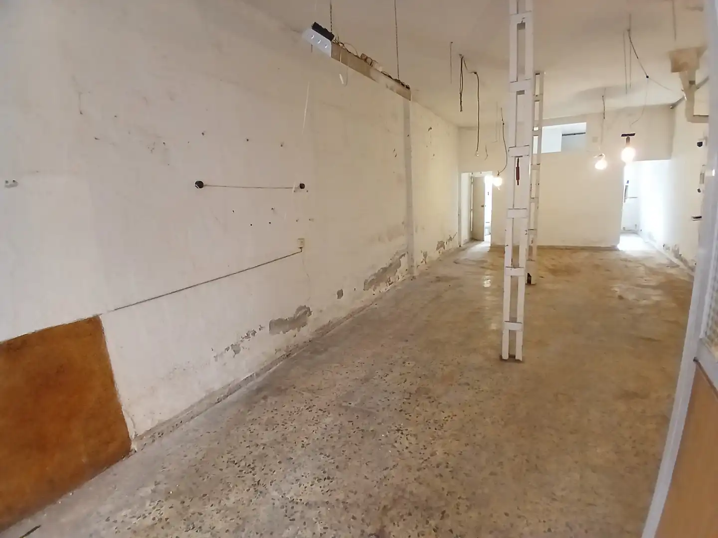 Local comercial en venta en Calle Gaudí 10, imagen 9