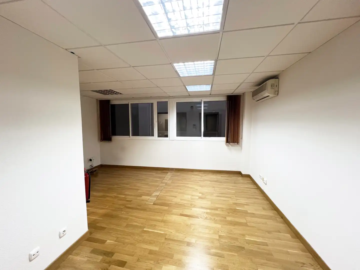 Oficina de alquiler en Murcia con Aire acondicionado