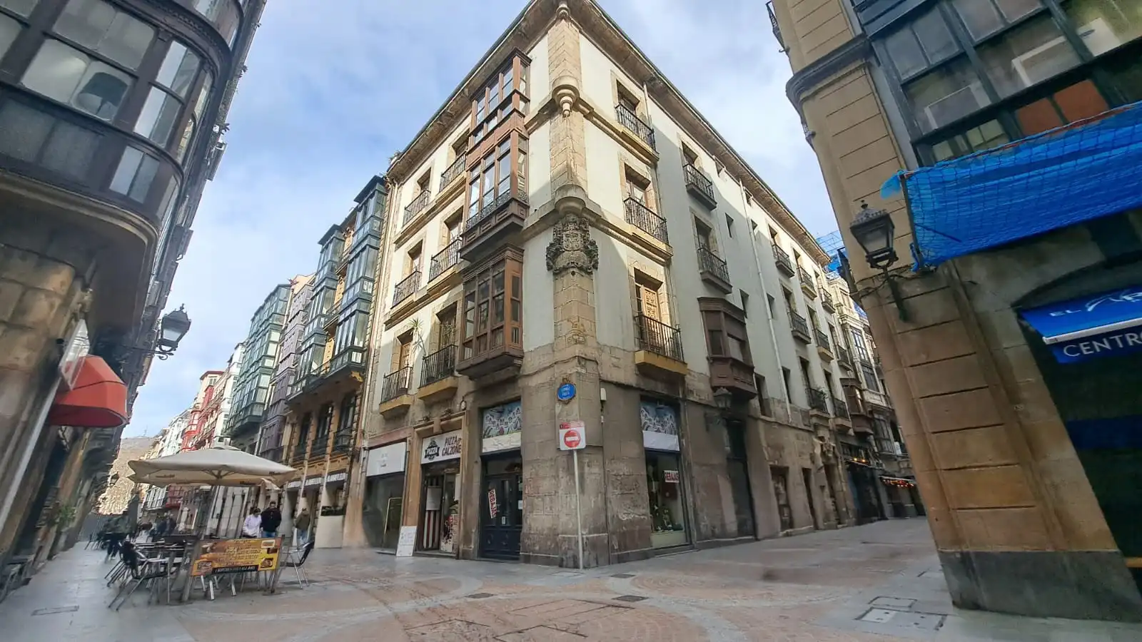 Außenansicht von Dachboden zum Verkauf in Bilbao  mit Klimaanlage und Heizung