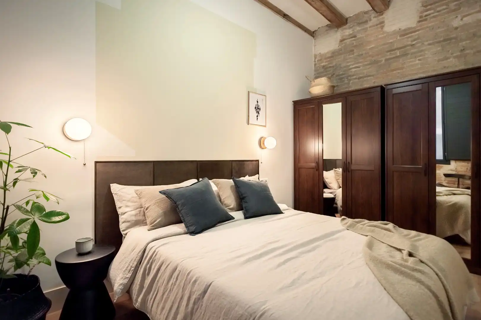 Schlafzimmer von Wohnungen zur Miete in Barcelona mit Klimaanlage, Heizung und Terrasse