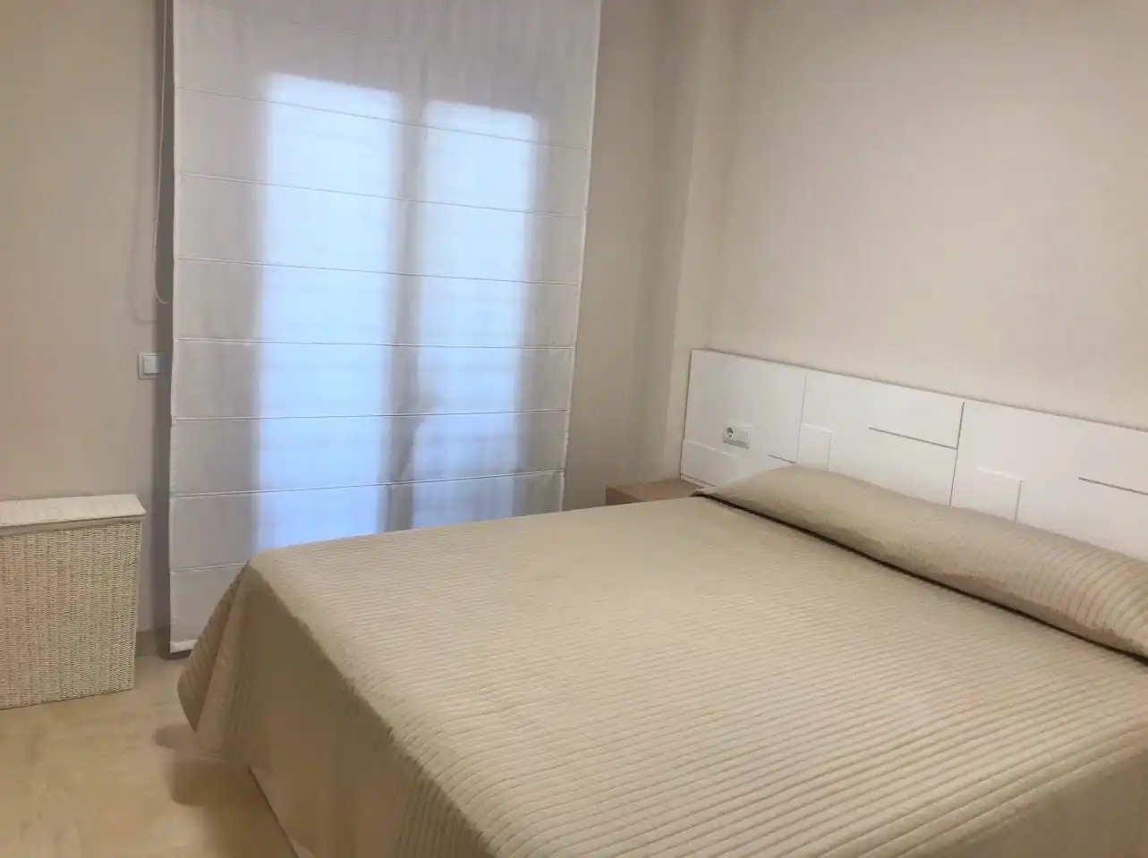 Dormitori de Planta baixa de lloguer en Benahavís amb Aire condicionat, Terrassa i Moblat