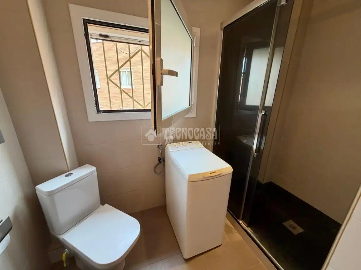 Baño de Piso en venta en Gavà con Terraza