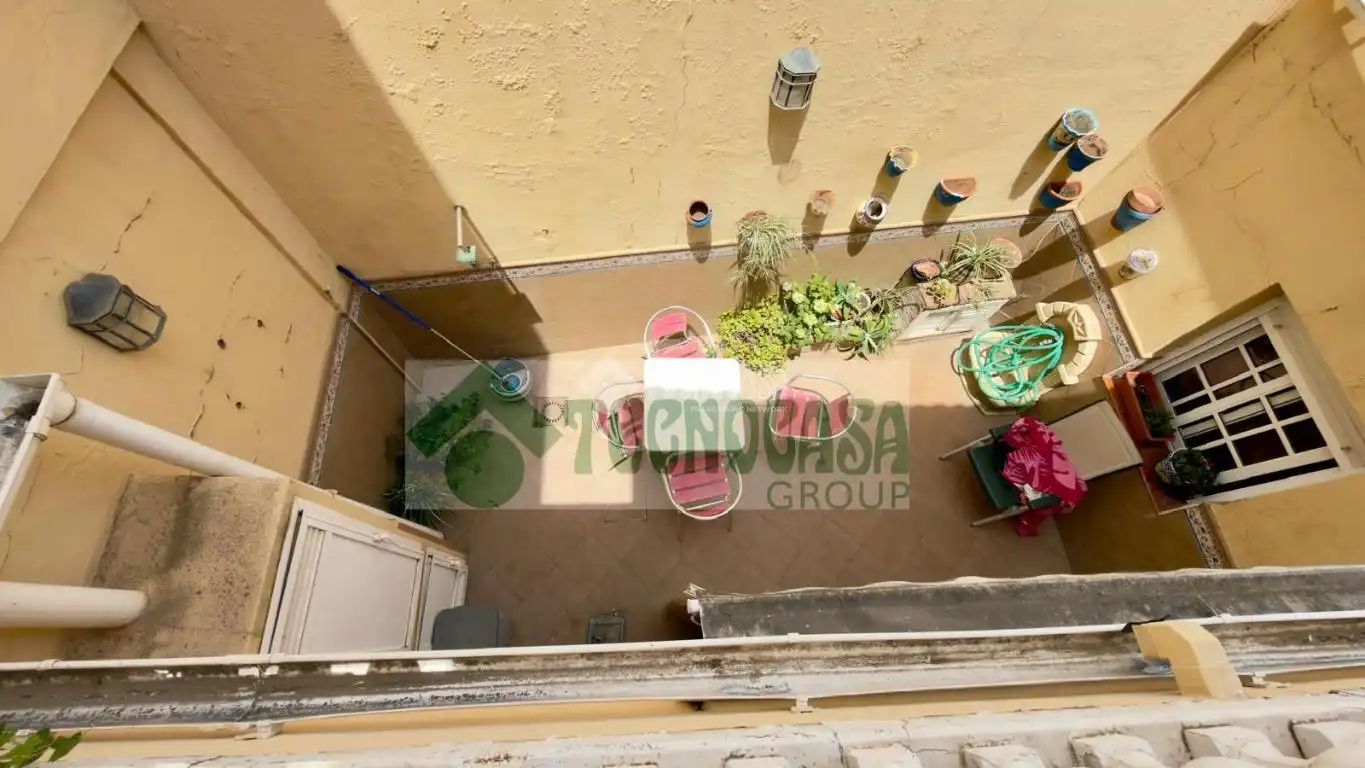 Terrassa de Casa o xalet en venda en Los Barrios amb Aire condicionat, Calefacció i Terrassa