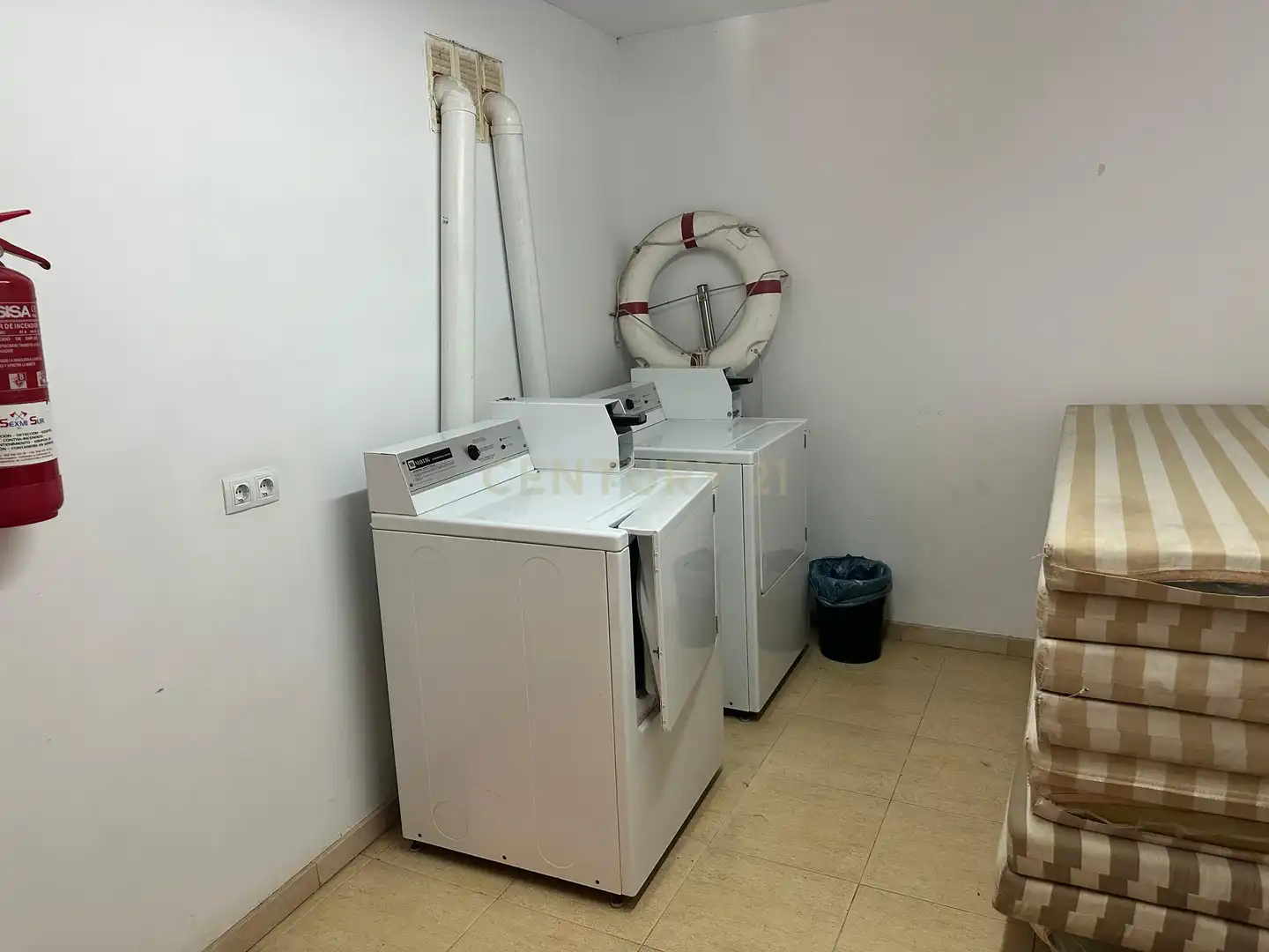 Apartments for sale in Fuengirola  with Air Conditioner, Private garden and Storage room
