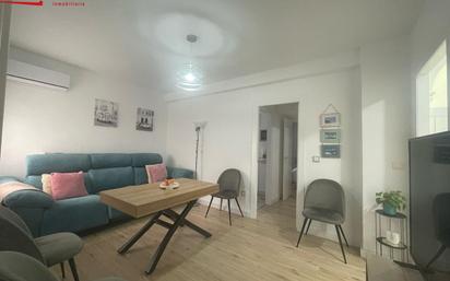 Living room of Flat for sale in  Córdoba Capital  with Air Conditioner and Heating