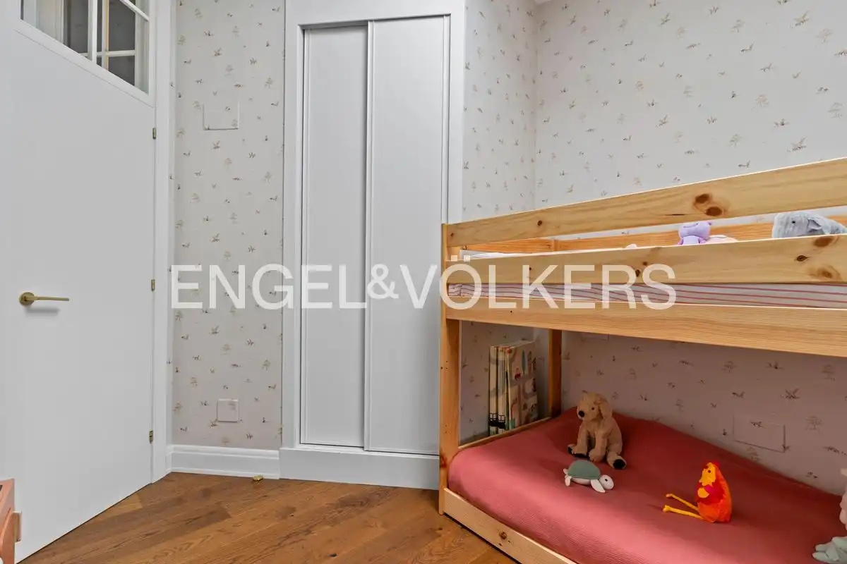 Habitación de Piso en venta en Gijón  con Calefacción