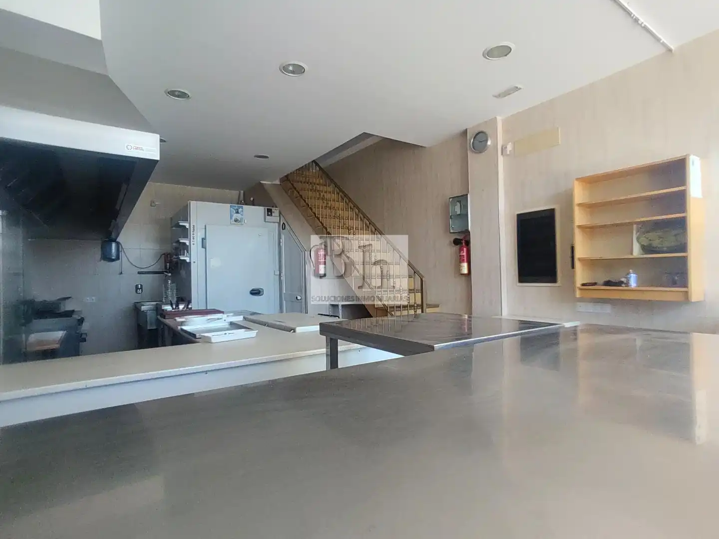 Kitchen of Commercial properties for sale in Alhaurín de la Torre  with Air Conditioner and Furnished