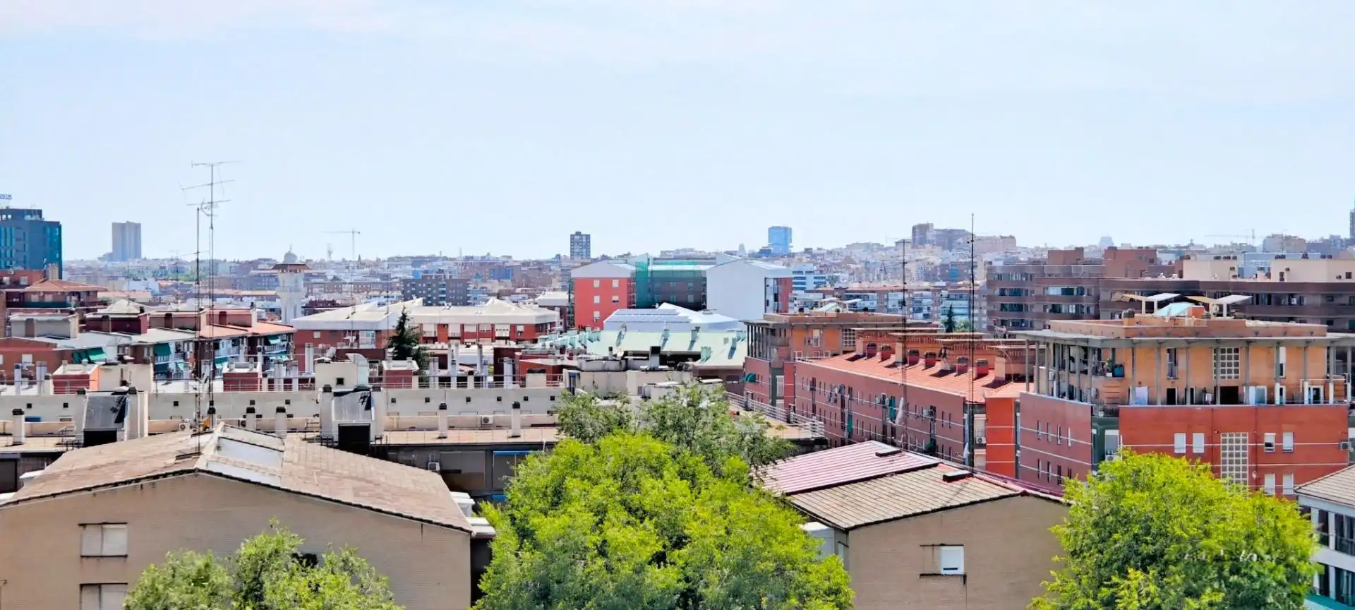 Exterior view of Flat for rent in Madrid  with Air Conditioner, Heating and Furnished