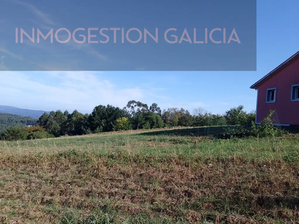 Residencial en venda en A Laracha  
