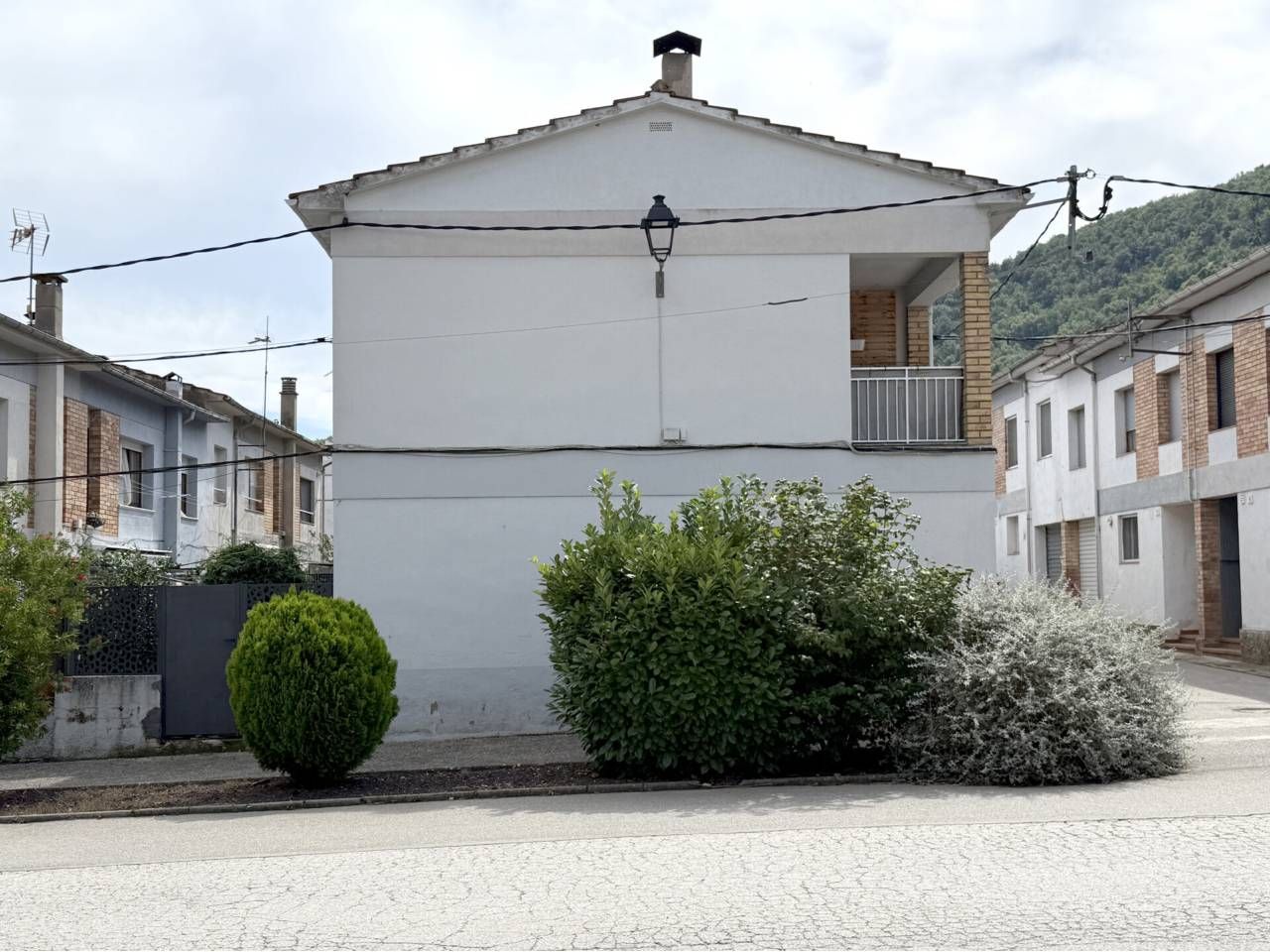 Exterior view of House or chalet for sale in Sant Feliu de Pallerols  with Heating and Terrace