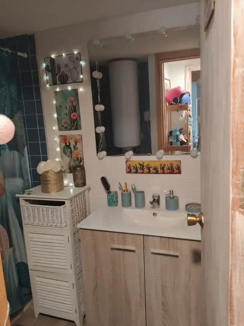 Bany de Pis en venda en Cerezo de Arriba amb Jardí privat