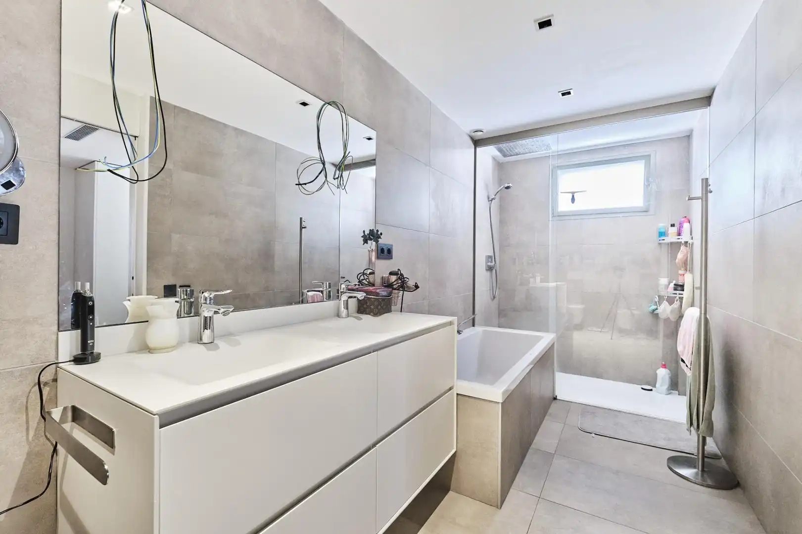 Baño de Casa o chalet en venta en Barcelona con Piscina comunitaria