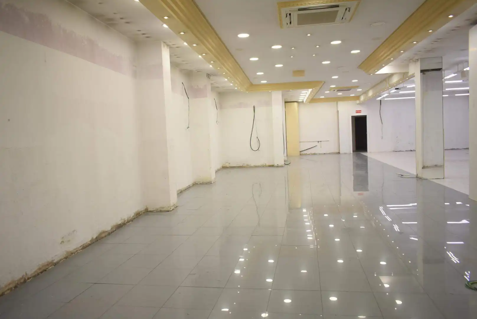 Local comercial en alquiler en Rúa Joaquín Costa 20, imagen 4