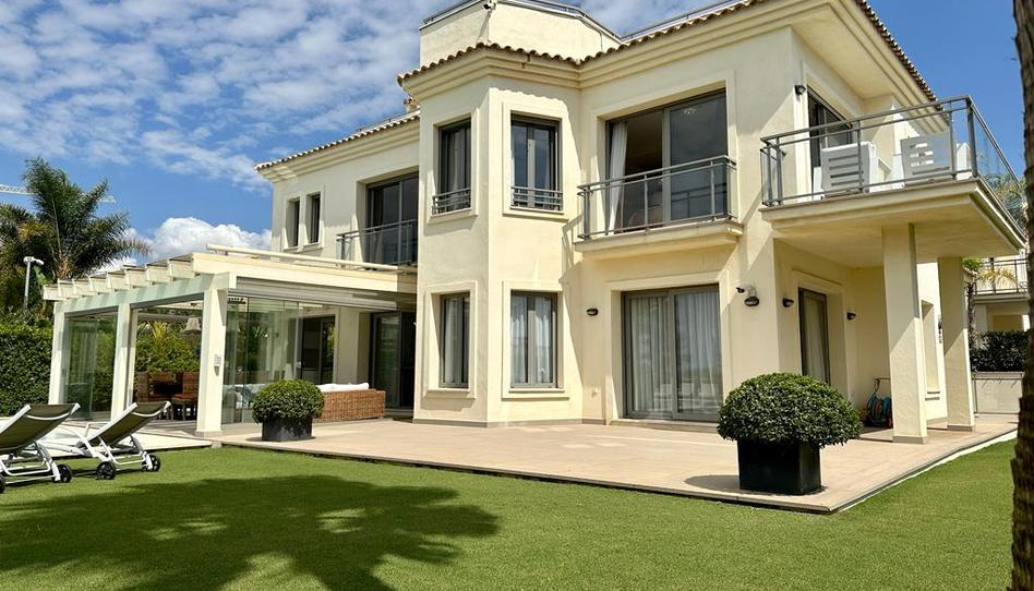 Foto 1 de Casa o xalet en venda a El Rosario - Ricmar, Málaga