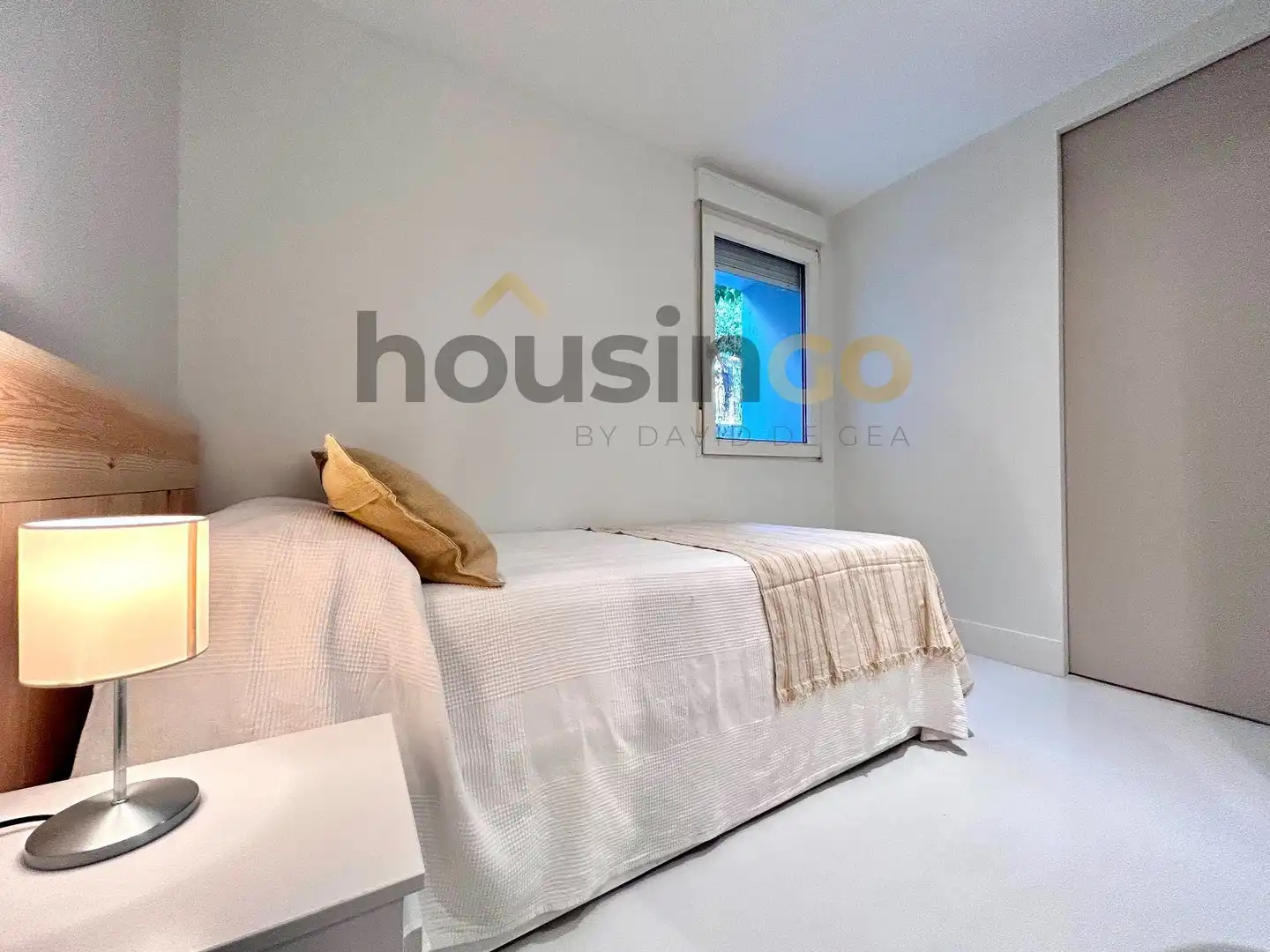Flat with terrace to rent in Triana, imagen 3