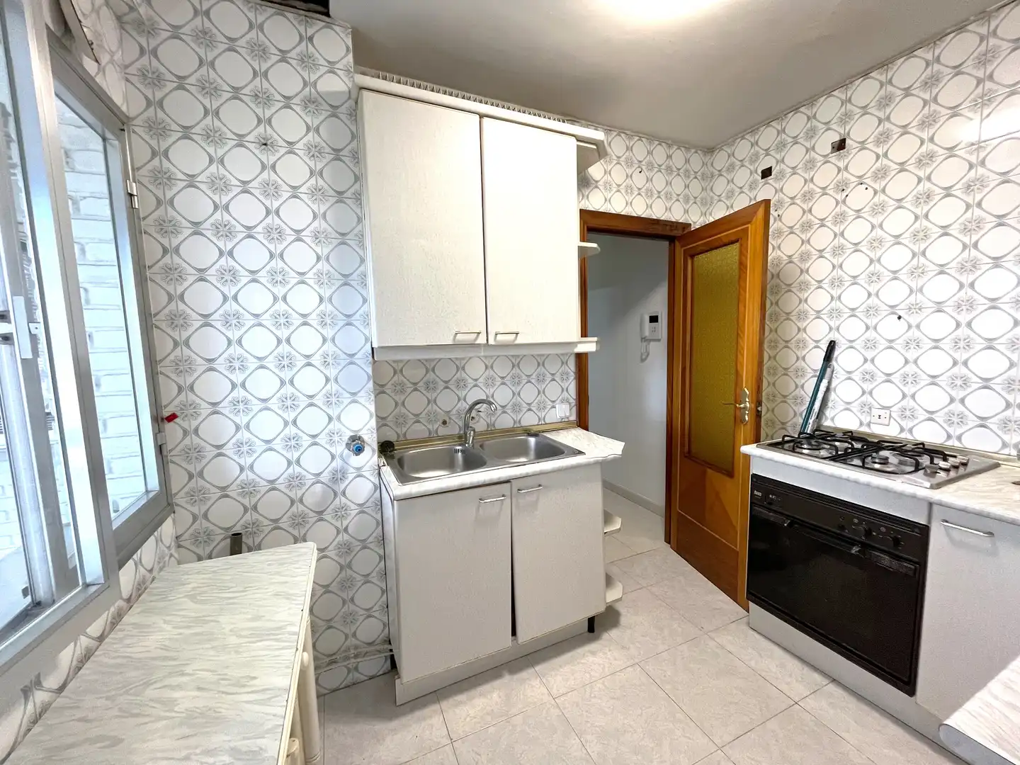 Flat for sale in Calle de Valle Inclán, Las Águilas