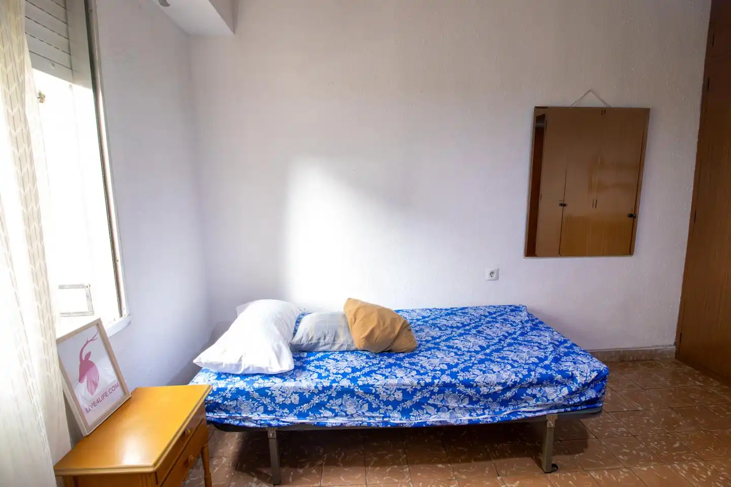 Schlafzimmer von Wohnung zur Miete in Valencia mit Möbliert