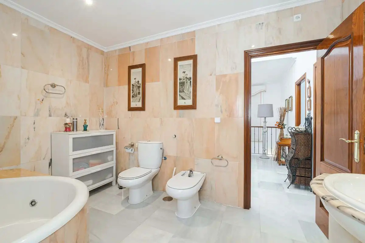 Chalet en venta en Gelves, imagen 17