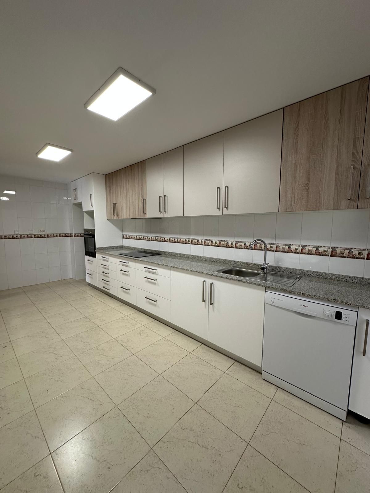 Cuina de Pis en venda en Alhama de Murcia amb Aire condicionat, Calefacció i Terrassa