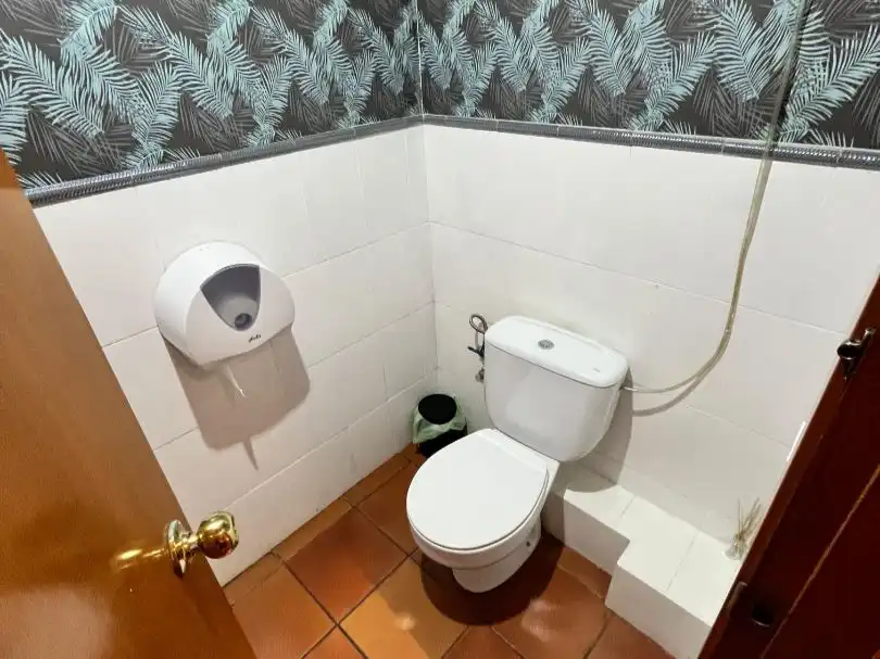 Local comercial en traspaso en AVENIDA BARCELONA 16 1, imagen 5