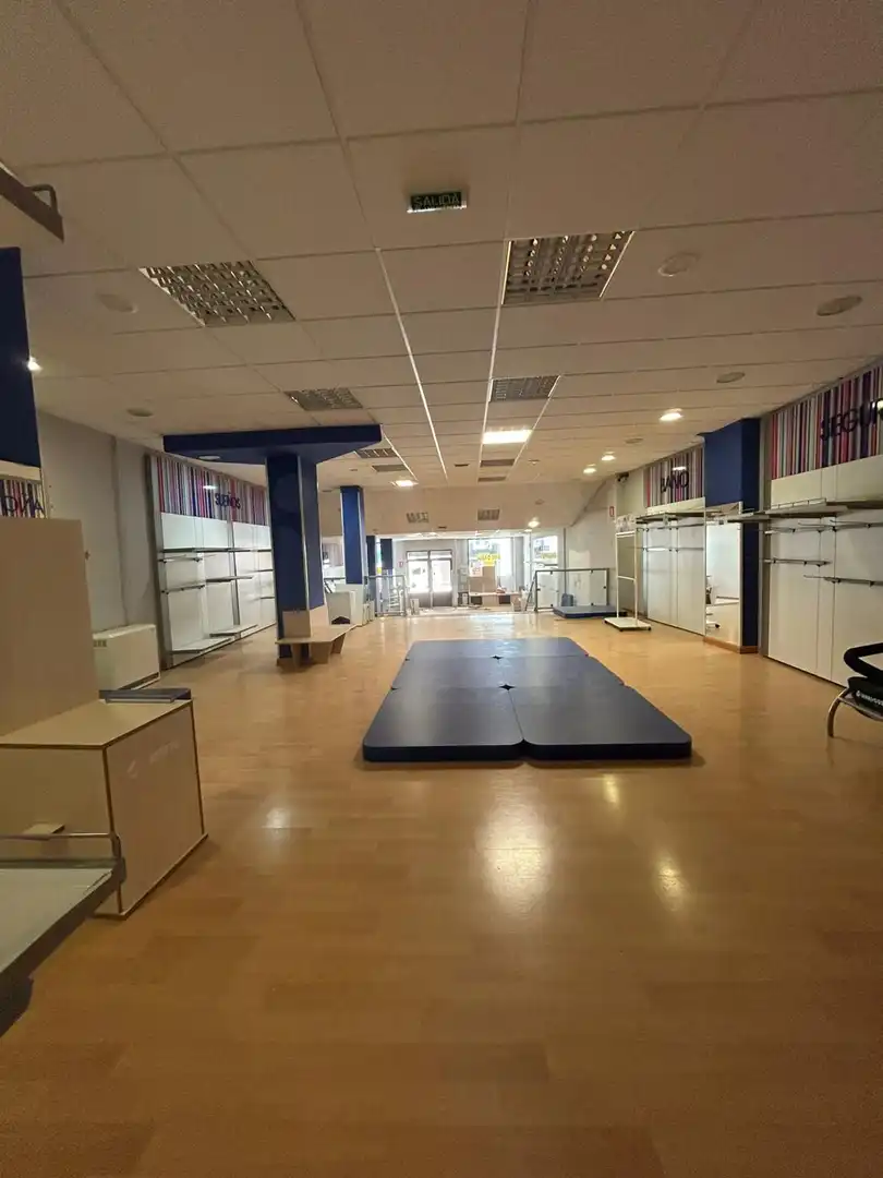 Local comercial en venta en Béjar, imagen 2