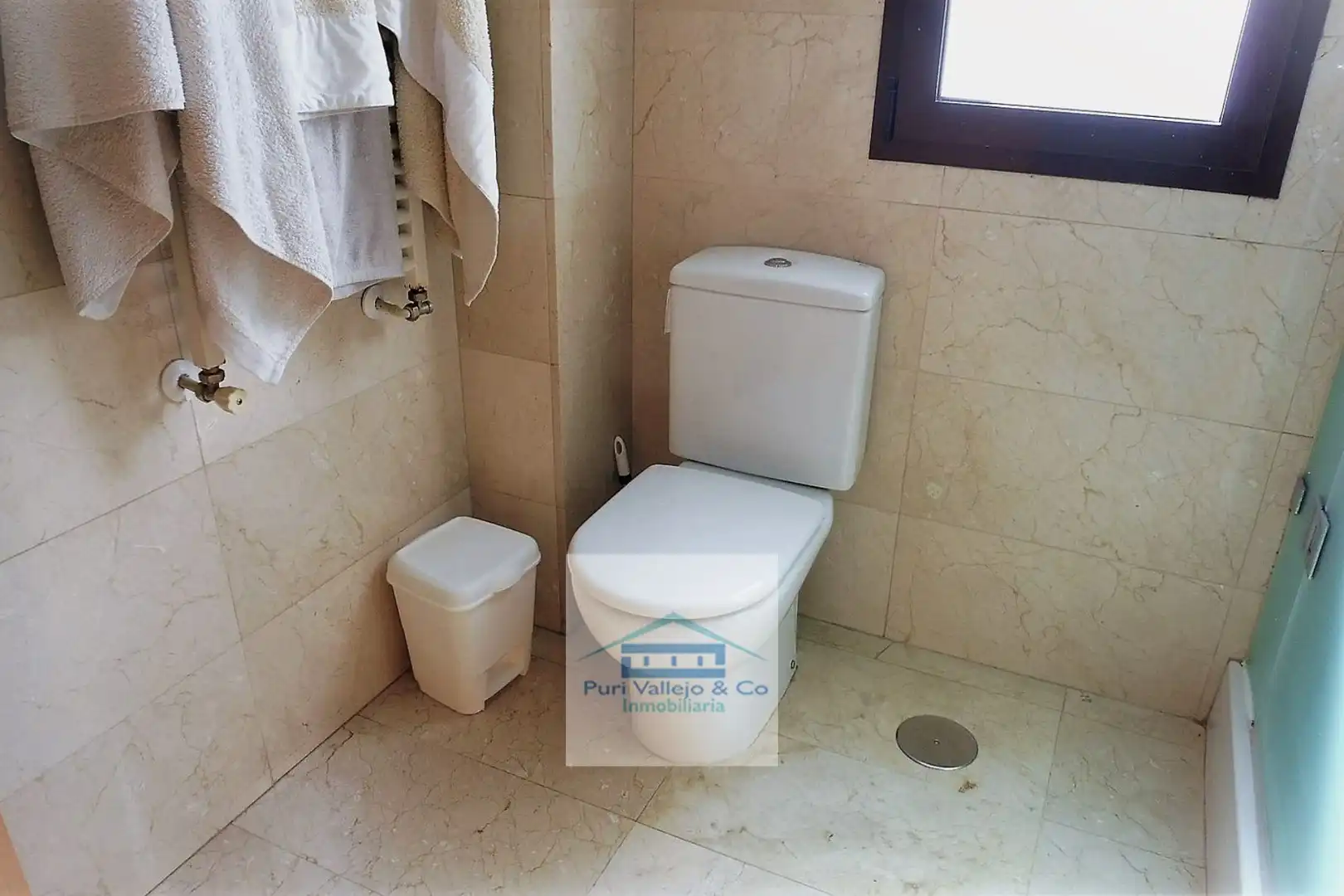 Bathroom of Detached homes for sale in Córdoba  with Air Conditioner, Heating and Terrace