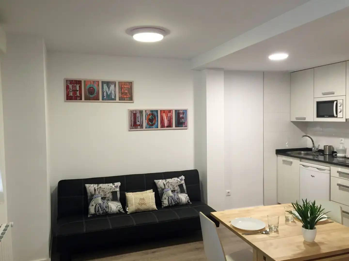 Wohnzimmer von Gebäude zum Verkauf in Los Arcos