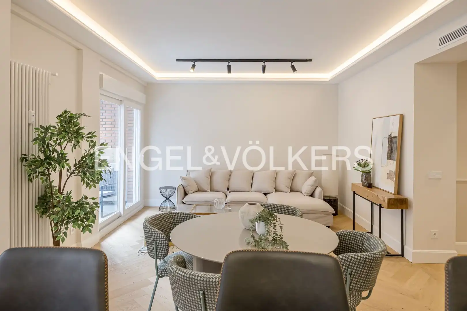 Sala de estar de Piso en venta en Madrid con Aire acondicionado, Calefacción y Parquet