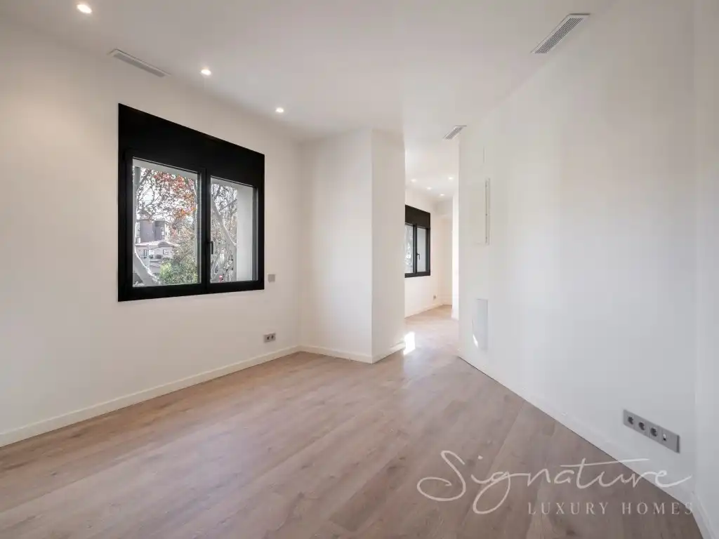 Bedroom of Houses for sale in Sant Cugat del Vallès  with Air Conditioner, Private garden and Swimming Pool