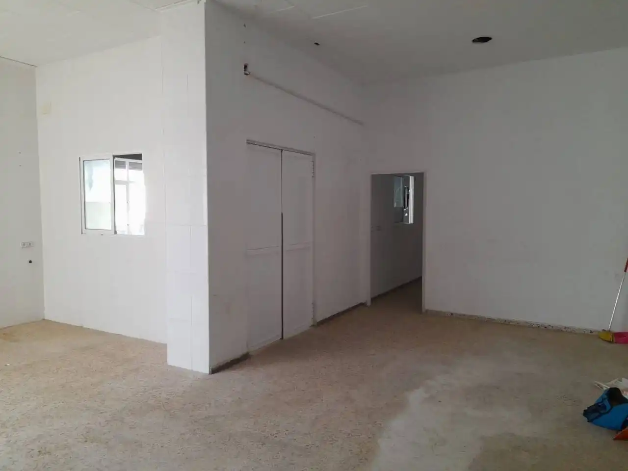 Local commercial à vendre à Avenida Juan Carlos I, imagen 8