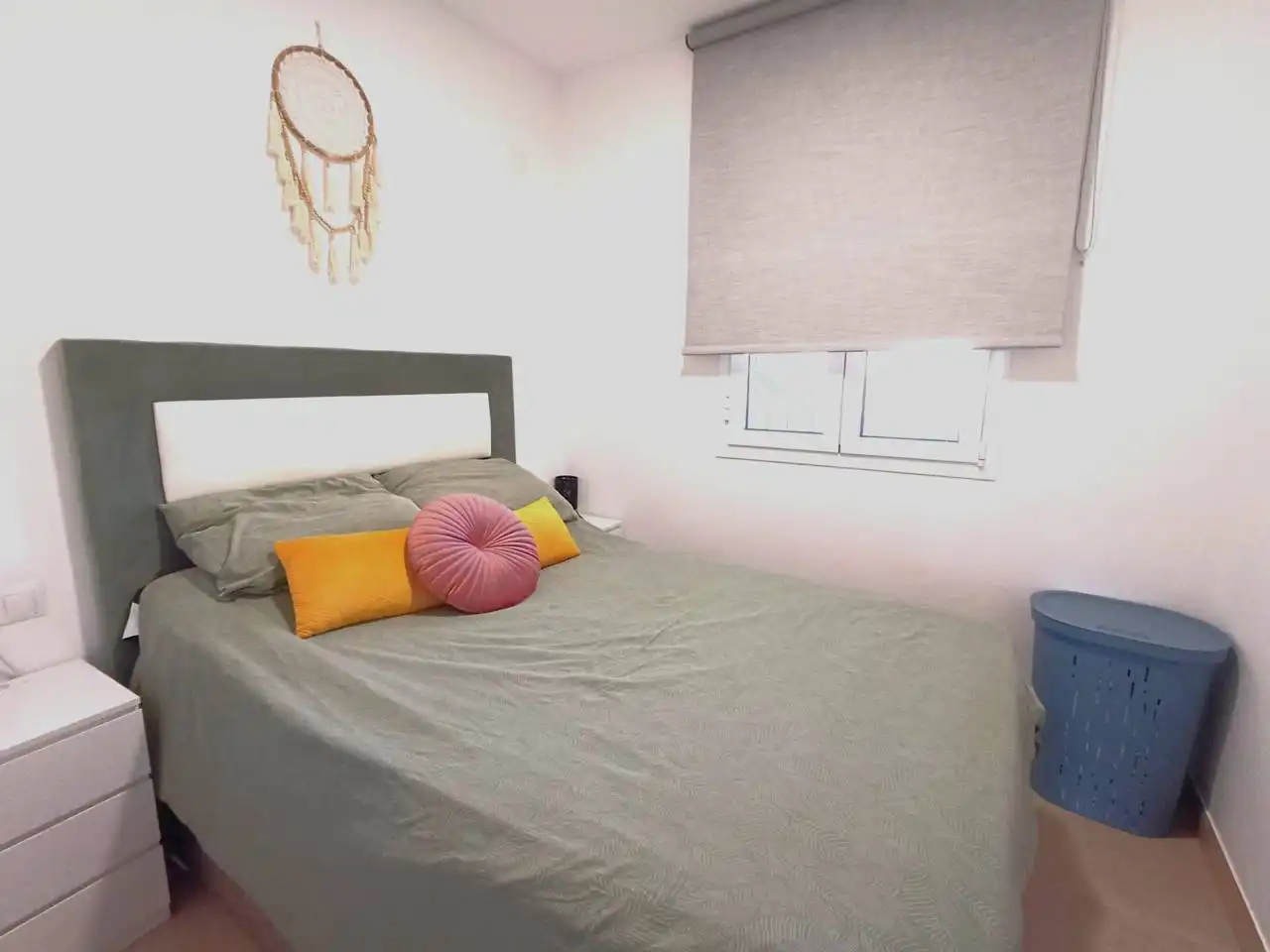 Habitación de Piso en venta en Gibraleón con Trastero y Piscina comunitaria