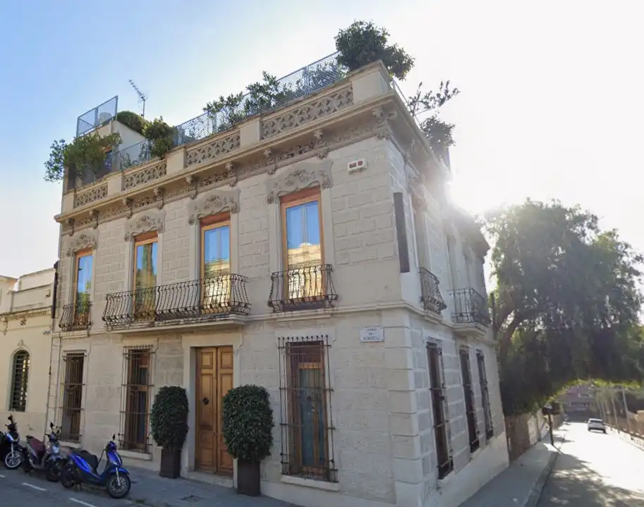 Vista exterior de Casa o chalet en venta en Barcelona con Jardín privado y Piscina
