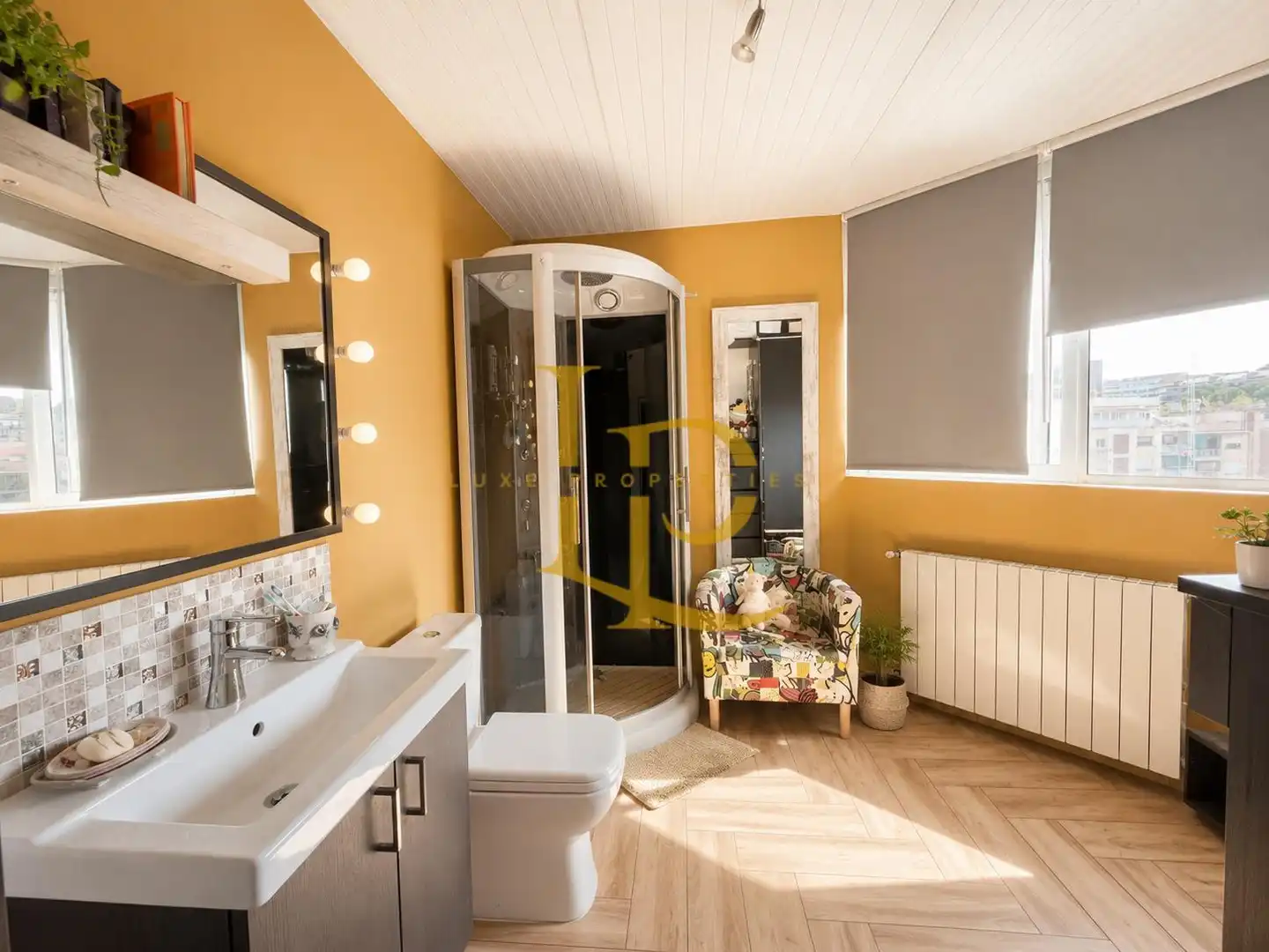 Baño de Ático en venta en Rubí con Aire acondicionado, Calefacción y Parquet