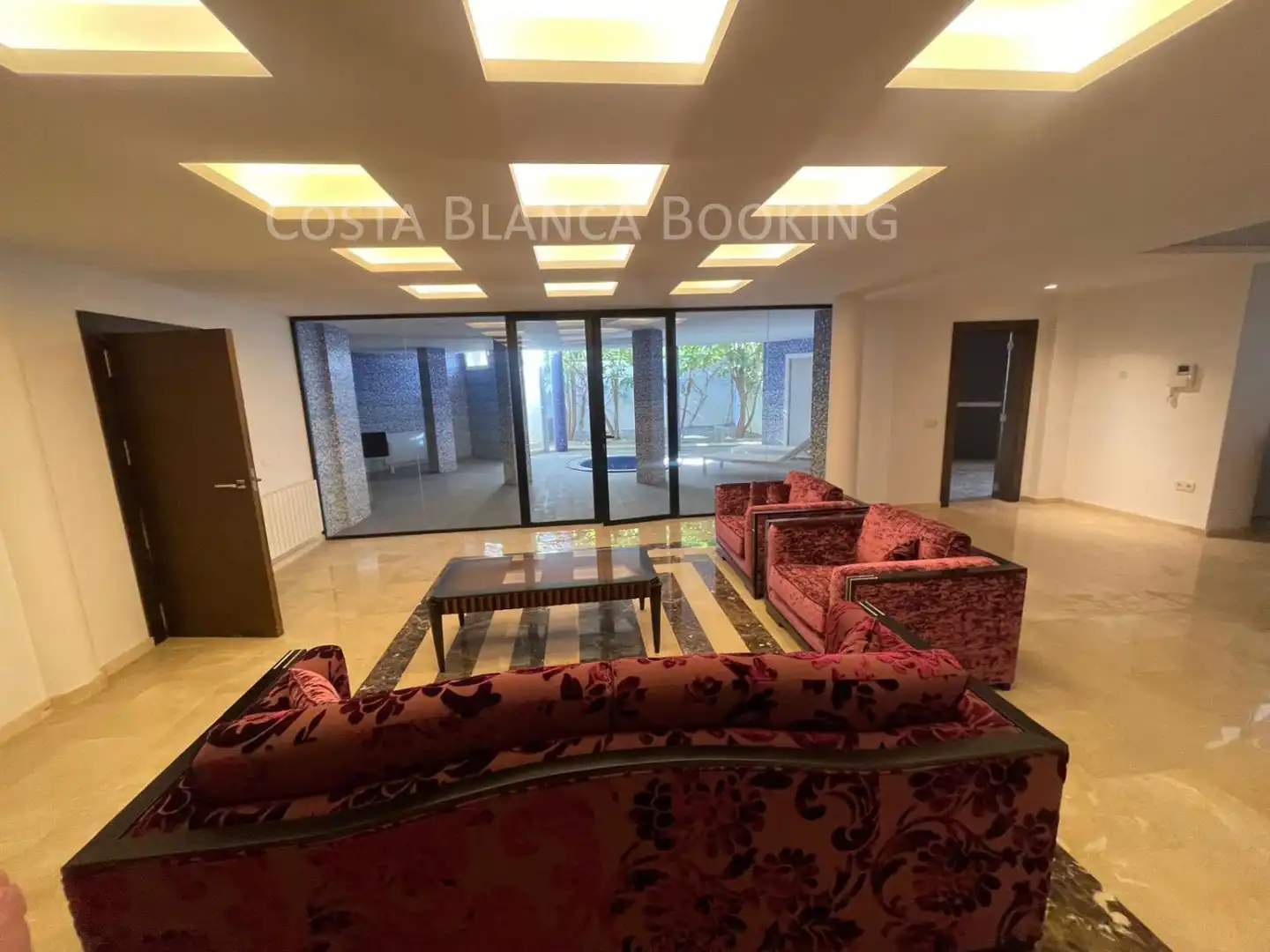 Chalet con terraza en venta en Pueblo - Urbanizaciones, imagen 18