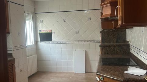 Foto 3 de Piso en venta en Paseo de España, Renfe - Bulevar 1ª y 2ª Fase, Jaén Capital