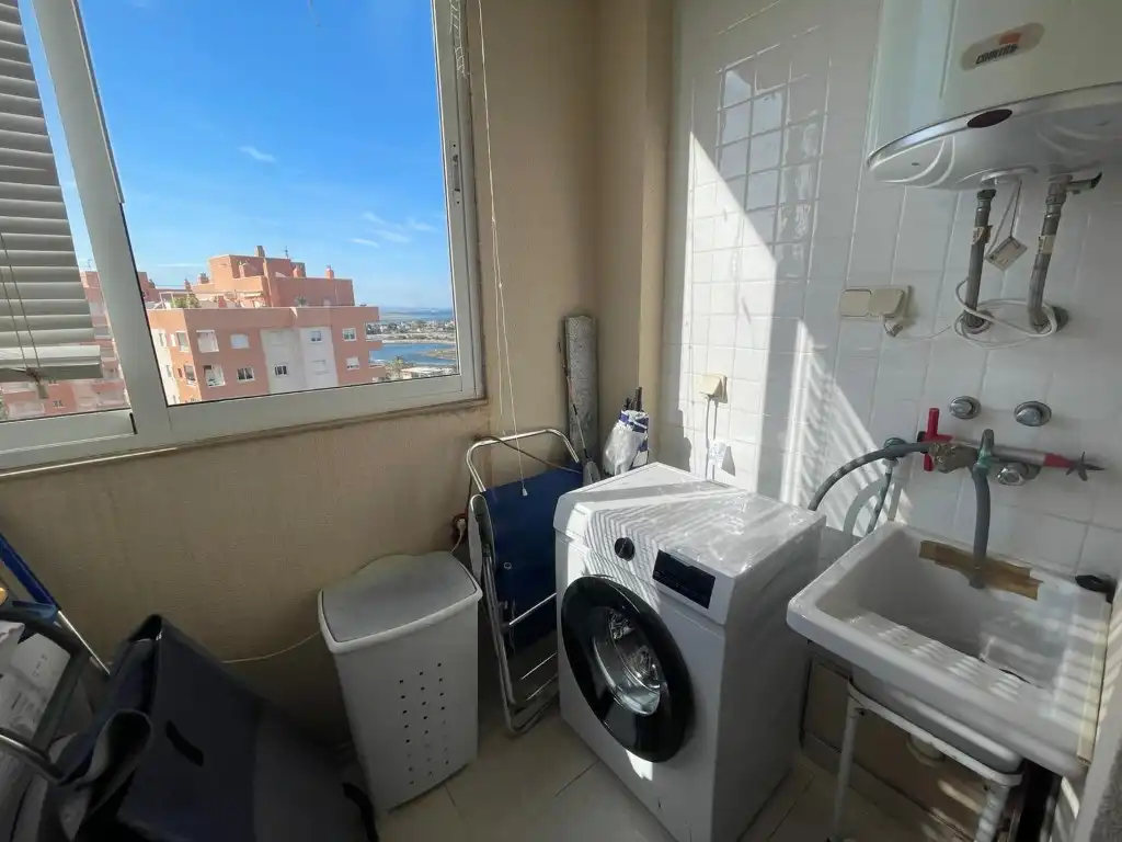 Terrassa de Apartament en venda en La Manga del Mar Menor amb Terrassa, Piscina i Balcó